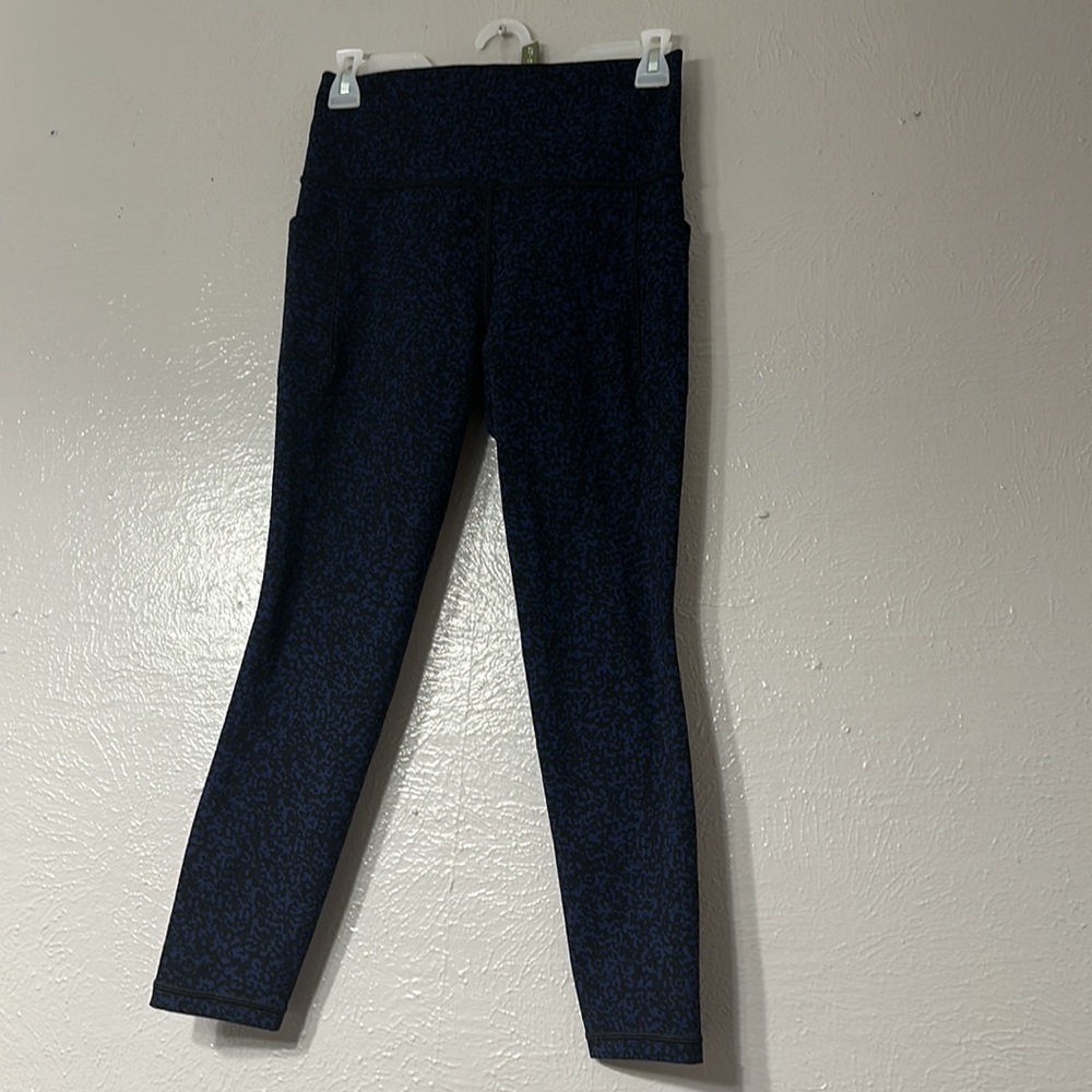 Athleta - Picture 8 of 8